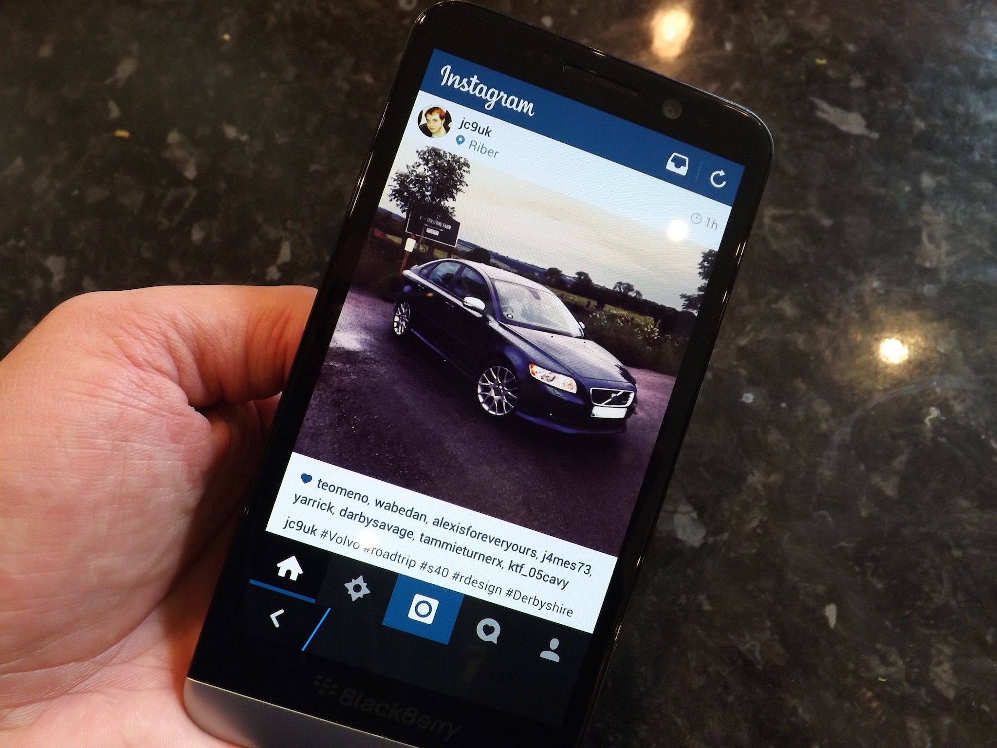 Download Aplikasi Instagram For Blackberry Z3